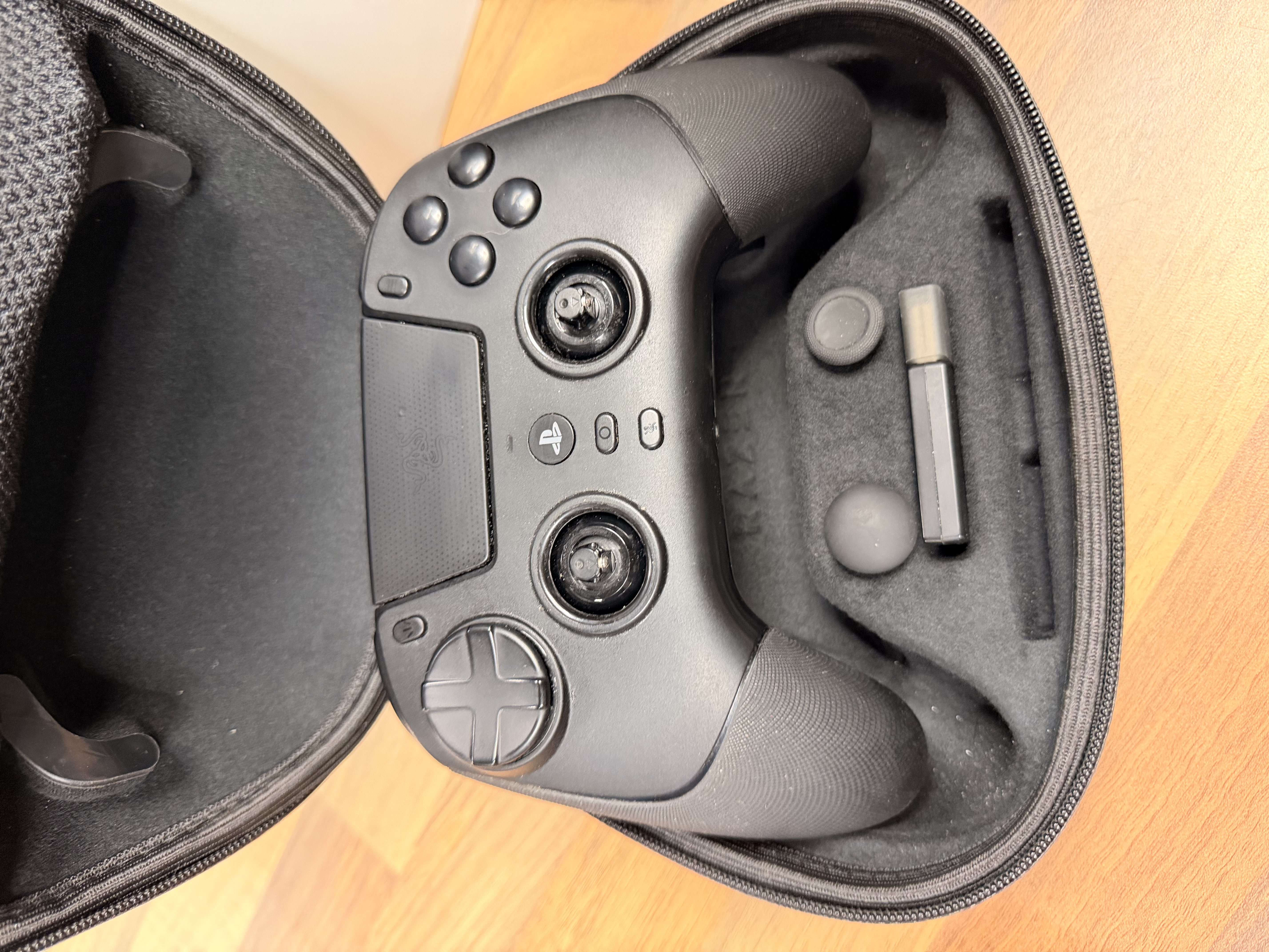 PlayStation 5 Pro 2TB - image 2